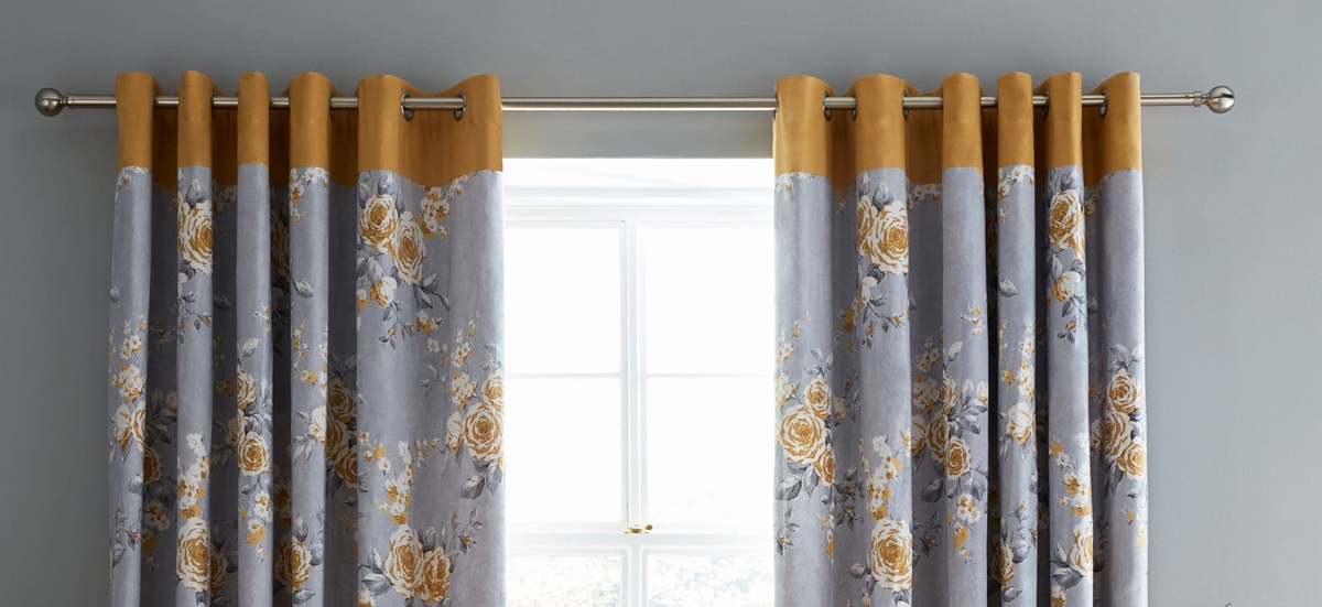 Eyelet Curtains 
 For Dogs