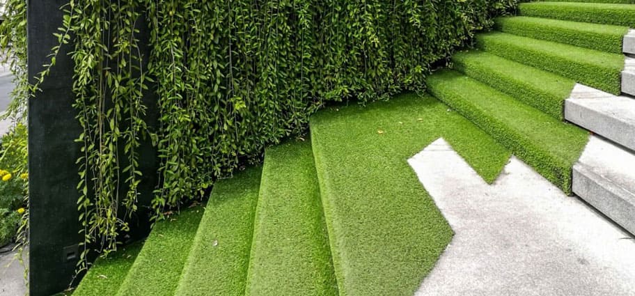 Artificial Grass For Stairs Dubai